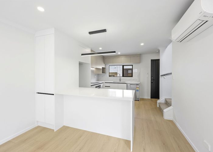  at Lot 4/71&73 Royal Road, Massey, Waitakere City, Auckland