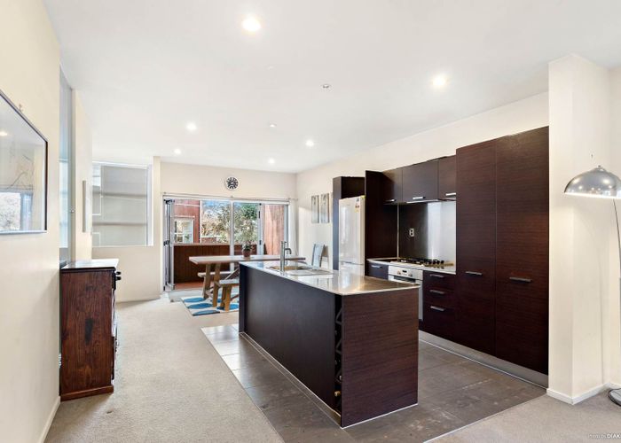  at 76C Edmonton Road, Henderson, Auckland