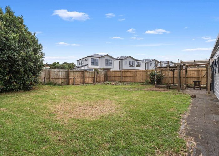  at 9 Larsen Road, Panmure, Auckland City, Auckland