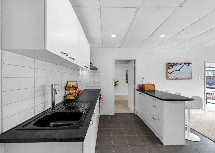  at 11/56 Ferndale Road, Mount Wellington, Auckland City, Auckland