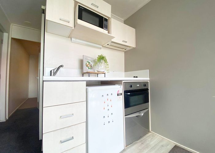  at 625/72 Nelson Street, Auckland Central, Auckland
