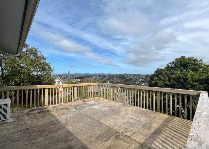  at 181 Royal Road, Royal Heights, Waitakere City, Auckland