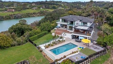  at 26 Estuary Views, Shelly Park, Auckland
