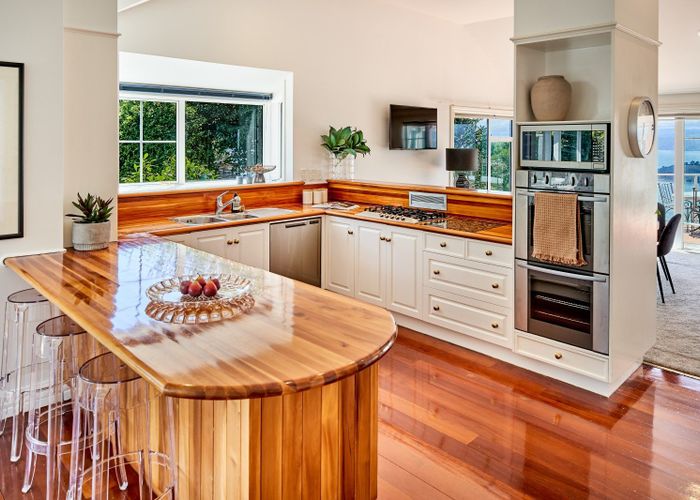 For rent 4 Robieson Street, Roseneath, Wellington, Wellington homes