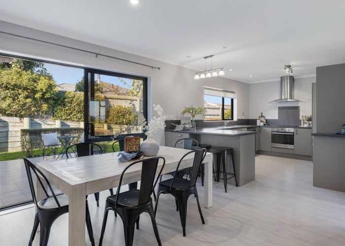  at 11 Ballintoy Park Drive, Welcome Bay, Tauranga