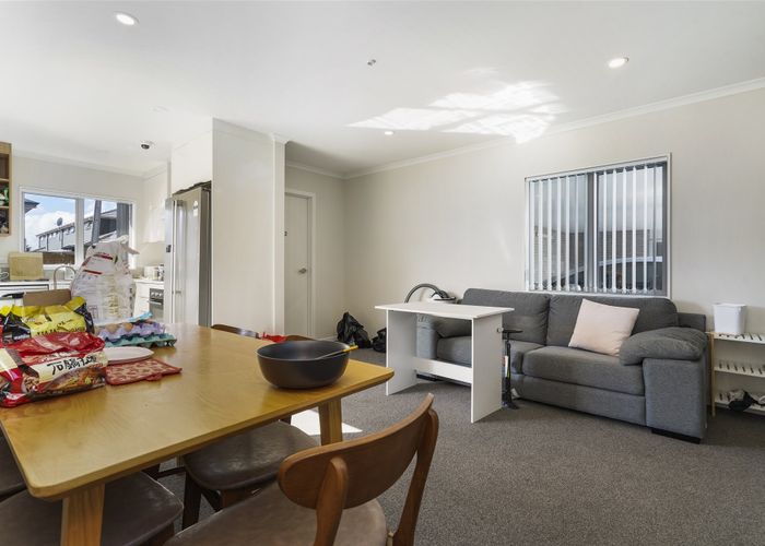  at 1/47 Helena Road, Hillcrest, Hamilton