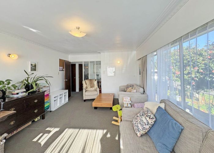  at 1/6 Kimberley Road, Epsom, Auckland