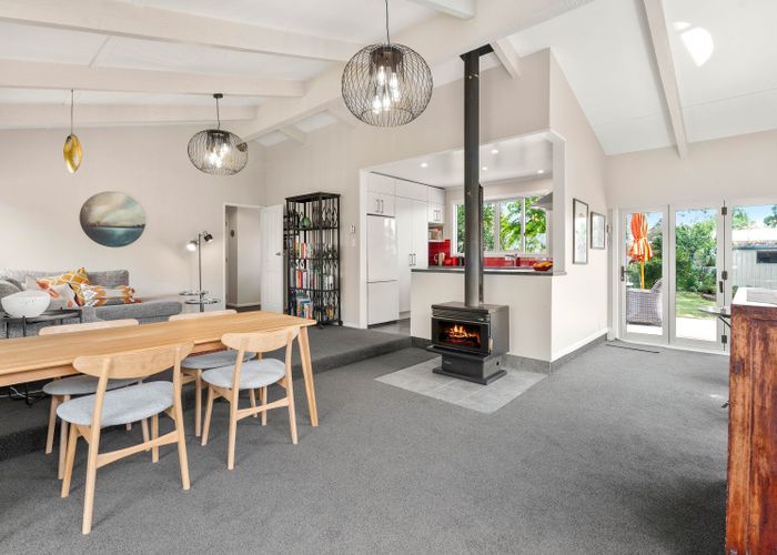  at 10 Reading Street, Greytown