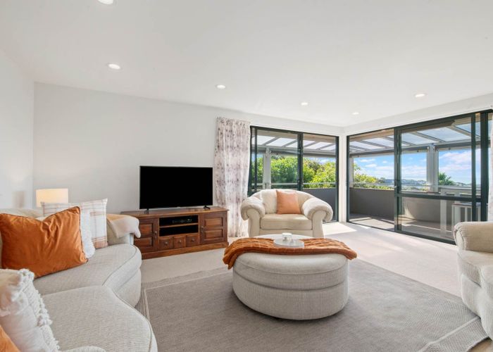  at 2/5 Moorgreen Heights, Torbay, North Shore City, Auckland