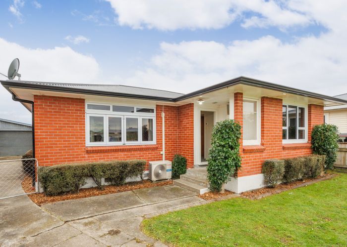  at 8 Austin Place, Awapuni, Palmerston North, Manawatu / Whanganui