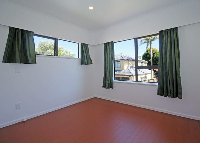  at 20 Richard Avenue, Bucklands Beach, Manukau City, Auckland