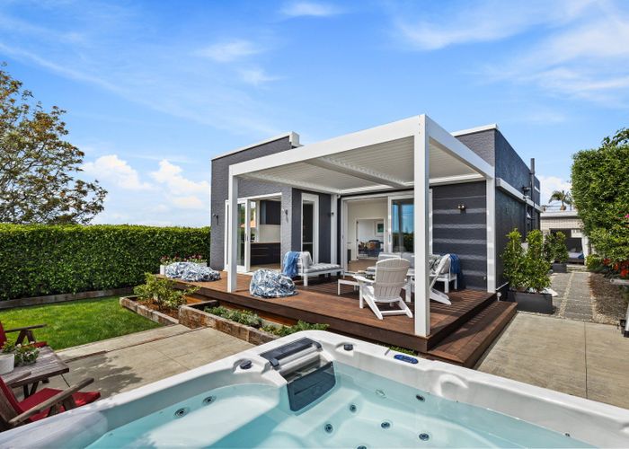  at 12 Empire Road, Devonport, North Shore City, Auckland