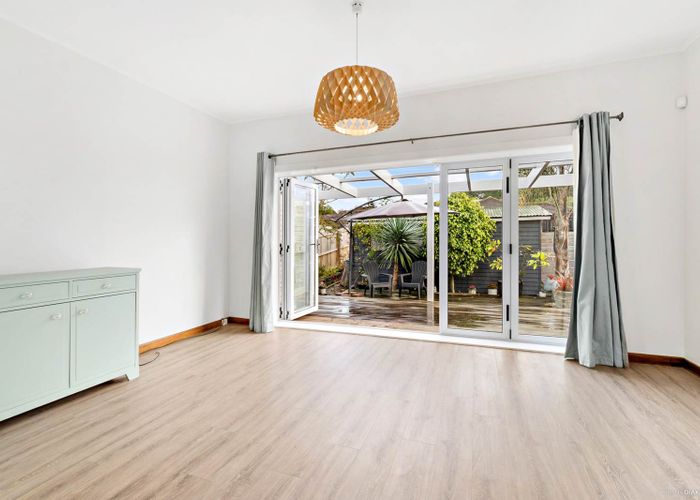  at 1/20 Hillside Road, Papatoetoe, Auckland