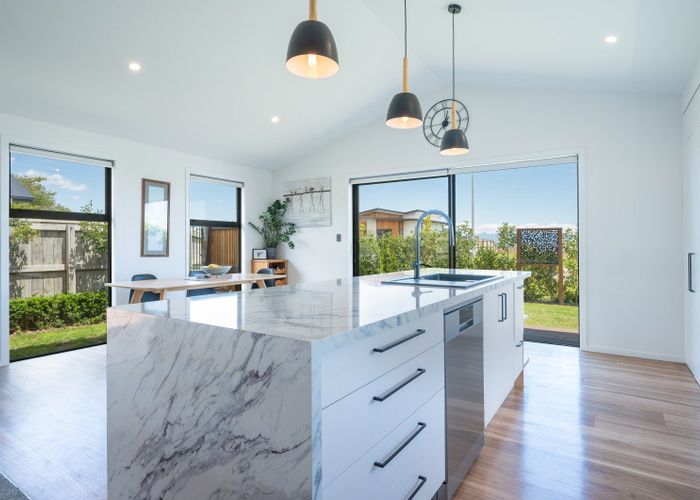  at 15 Paton Road, Richmond, Richmond