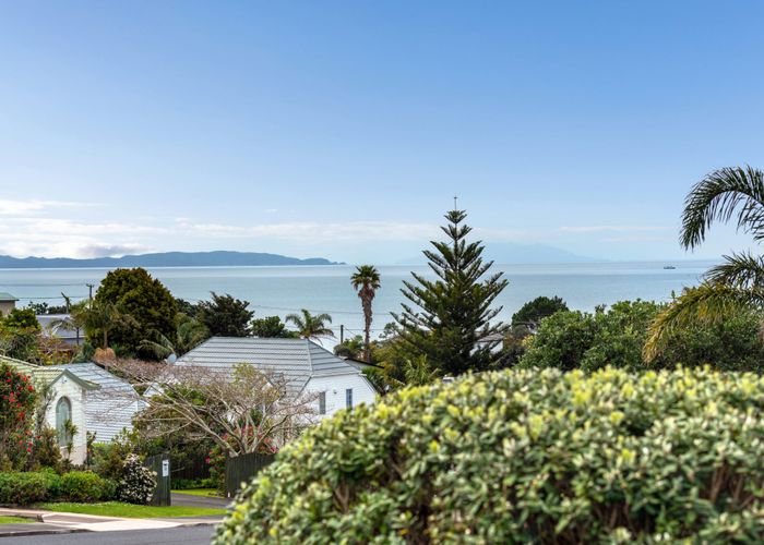  at 1 Castaway Place, Gulf Harbour, Whangaparaoa