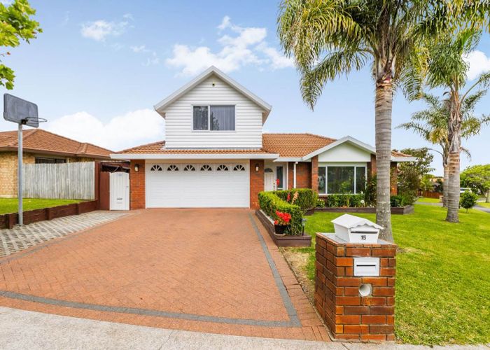  at 15 Newinn Crescent, East Tamaki Heights, Auckland