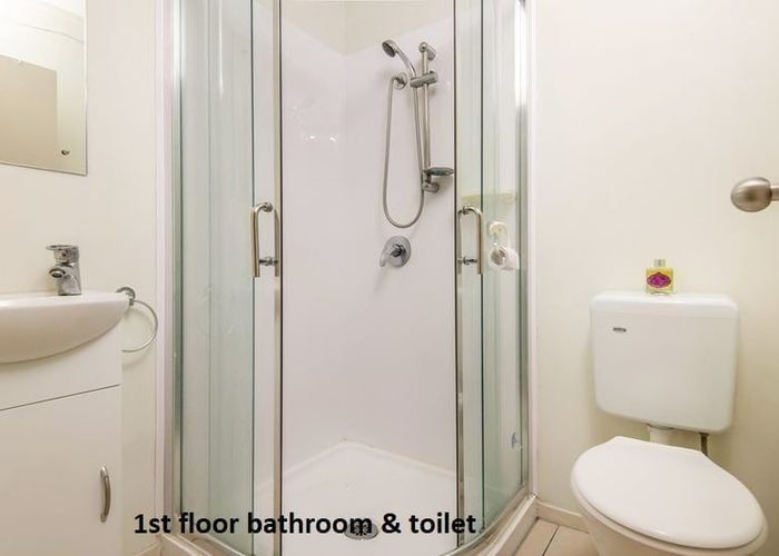  at 37 Verdale Circle, Glen Eden, Waitakere City, Auckland