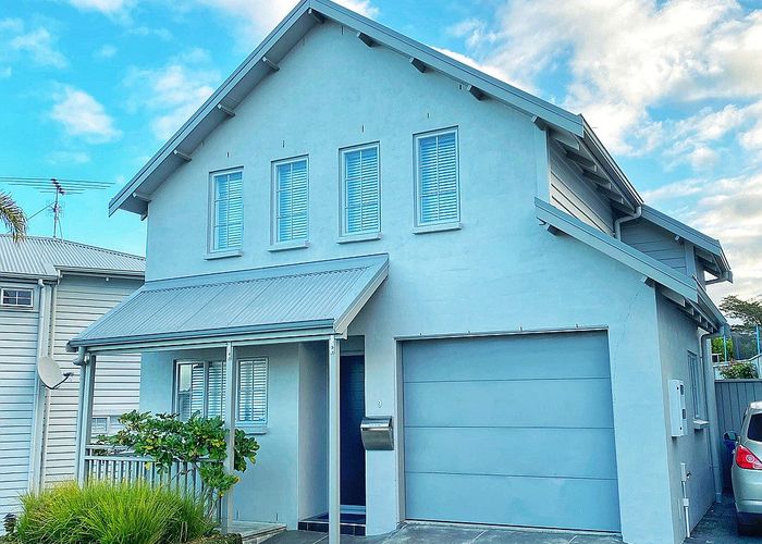  at 9/9 Georgia Terrace, Albany, North Shore City, Auckland