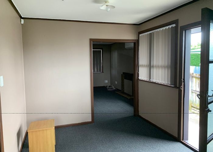  at 90 Clayton Avenue, Otara, Auckland