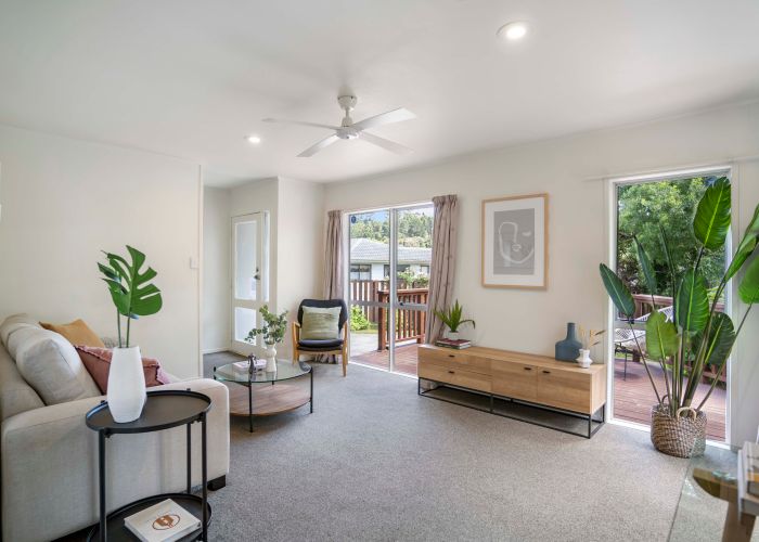  at 4 Urban Grove, Ranui, Auckland