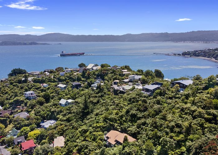  at 2A Waitohu Road, York Bay, Lower Hutt