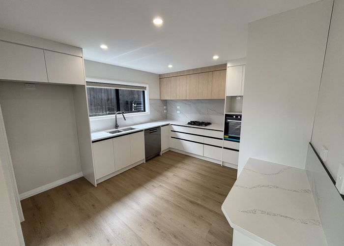  at 169c Everglade Drive, Totara Heights, Manukau City, Auckland