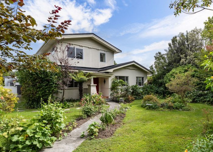  at 195 Kennedy Road, Marewa, Napier