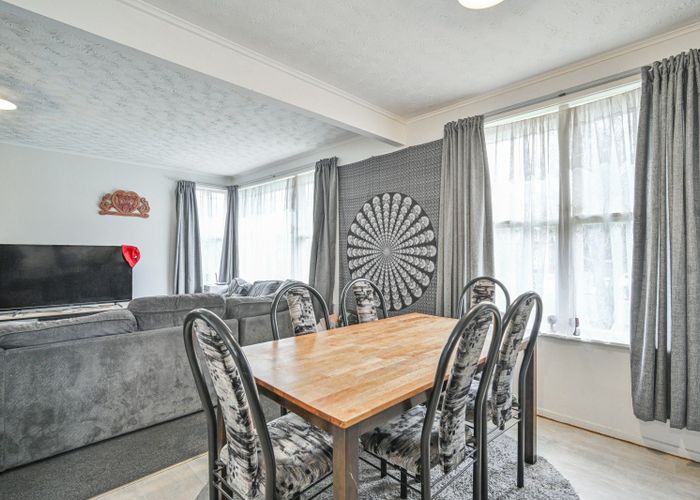  at 76 Dover Road, Flaxmere, Hastings