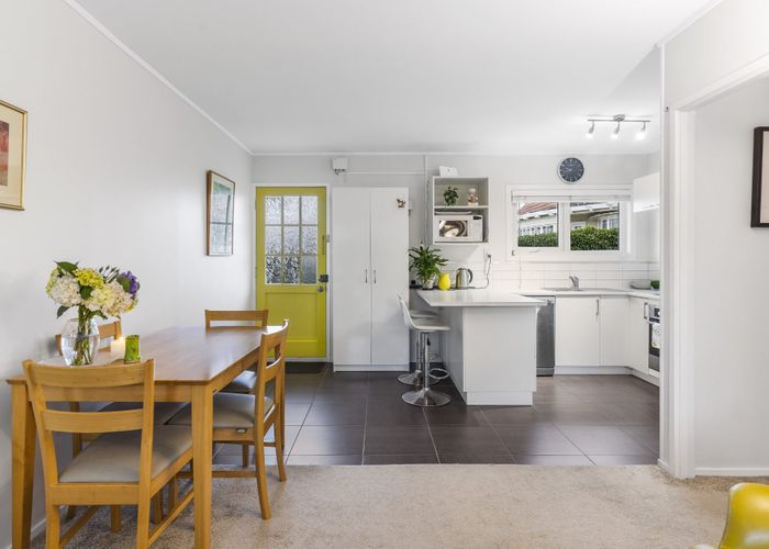  at 7/5 Orakei Road, Remuera, Auckland
