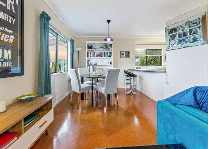  at 41 Carillon Pl, Massey, Waitakere City, Auckland