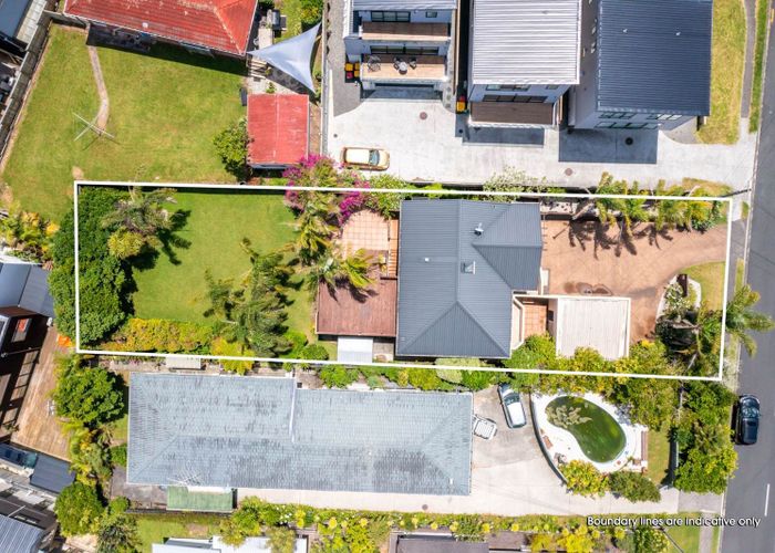  at 48 Lyons Avenue, Murrays Bay, Auckland