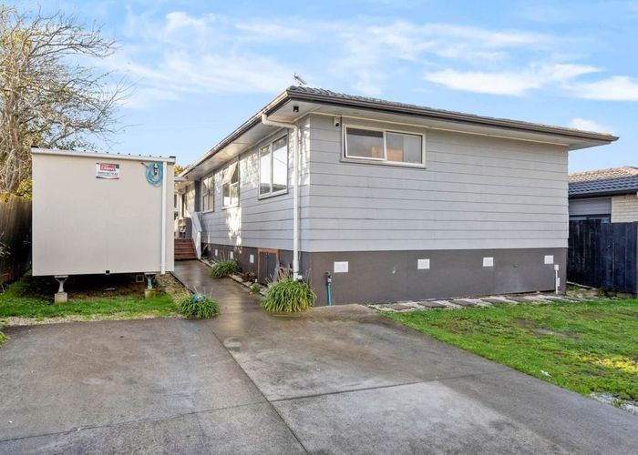  at 35 Mcdivitt Street, Manurewa, Manukau City, Auckland
