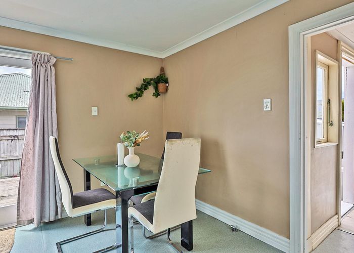  at 705 St Aubyn Street West, Saint Leonards, Hastings, Hawke's Bay