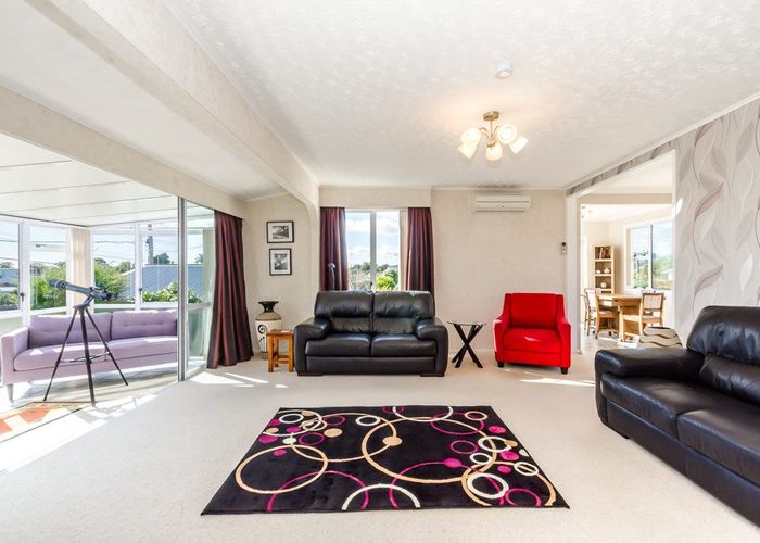  at 22 Gray Avenue, Paraparaumu Beach, Paraparaumu