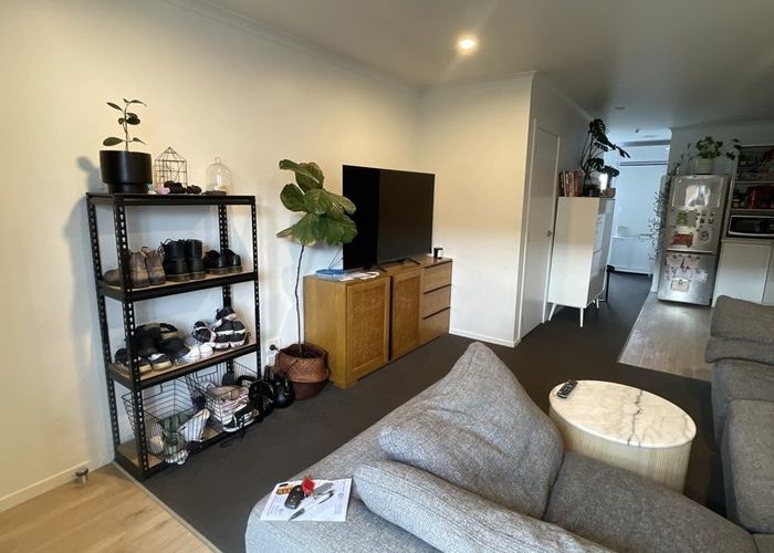  at 3/1 Vialou Street, Hamilton Central, Hamilton