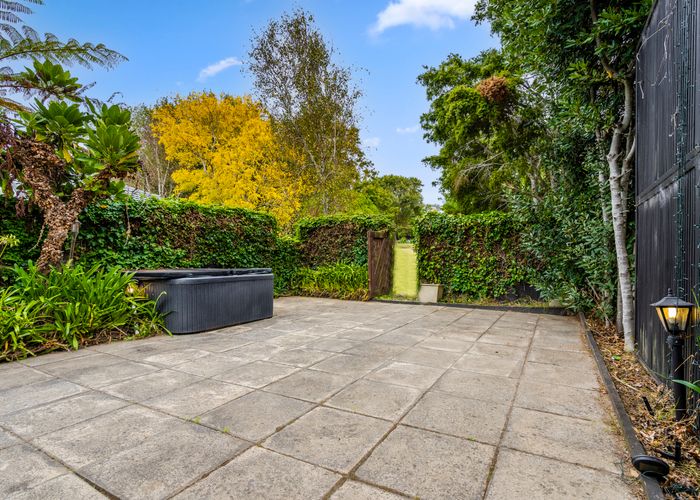  at 75C Benson Road, Remuera, Auckland