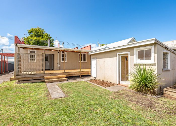  at 18 Seddon Street, Aramoho, Whanganui, Manawatu / Whanganui