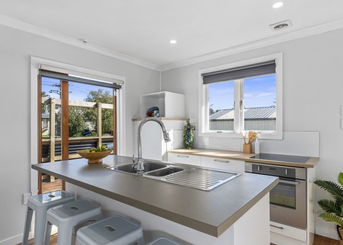 at 454 Fraser Street, Parkvale, Tauranga