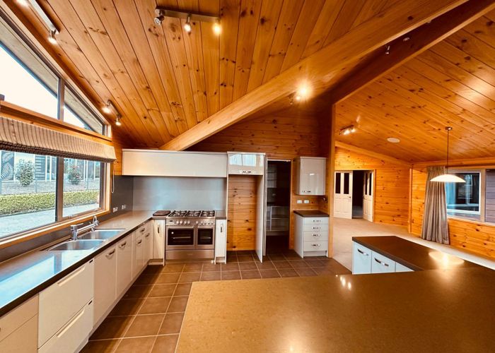  at 12 Mahoe Glade, Patumahoe, Franklin, Auckland