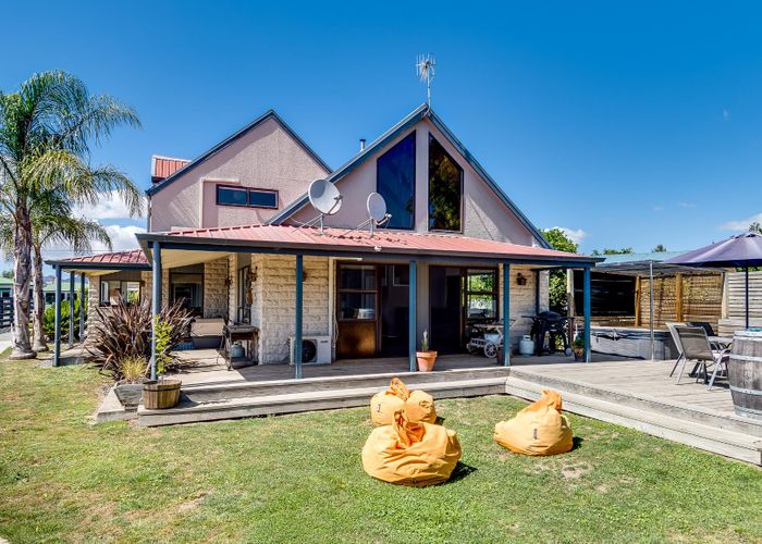  at 27 Panapa Road, Waipatu
