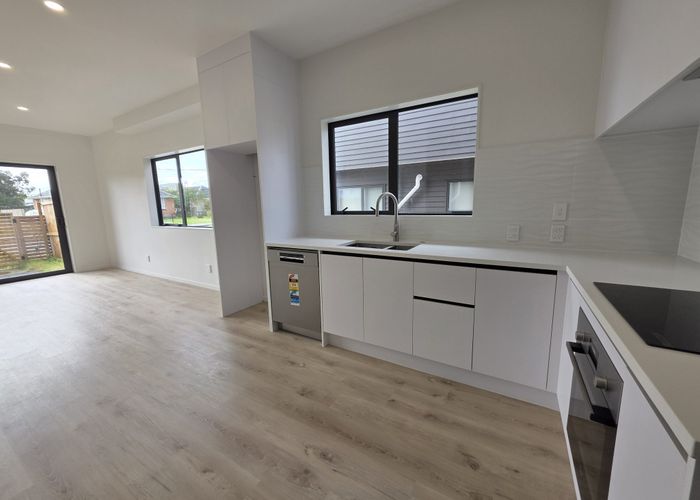  at 10/396 Panama Road, Mount Wellington, Auckland City, Auckland