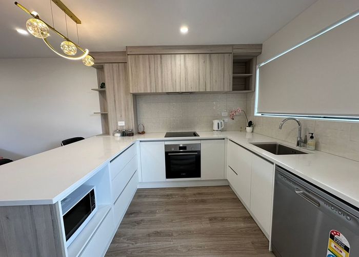  at Otara, Manukau City, Auckland