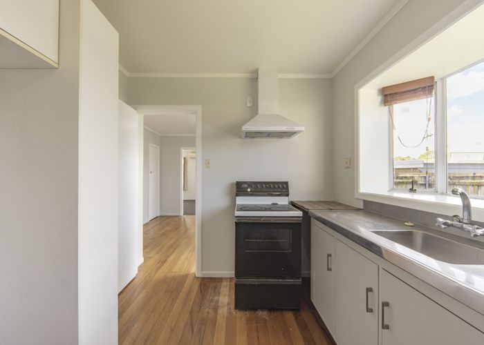  at 7 St Lukes Place, Melville, Hamilton, Waikato