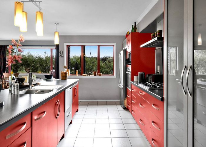 Free property data for 153 Kakaramea Road, Patea homes.co.nz