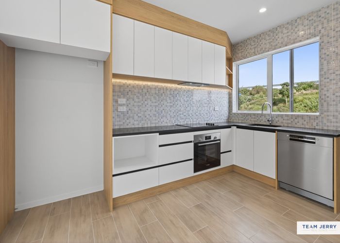  at 13 Wingrove Close, Rosehill, Papakura, Auckland