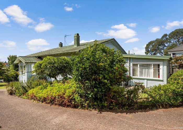  at 5 Rostrevor Avenue, Epsom, Auckland