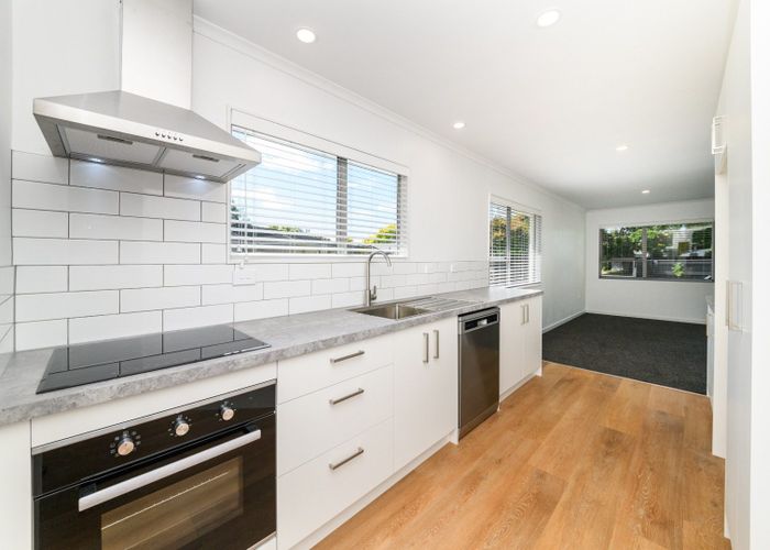  at 8 Spilman Place, Awapuni, Palmerston North