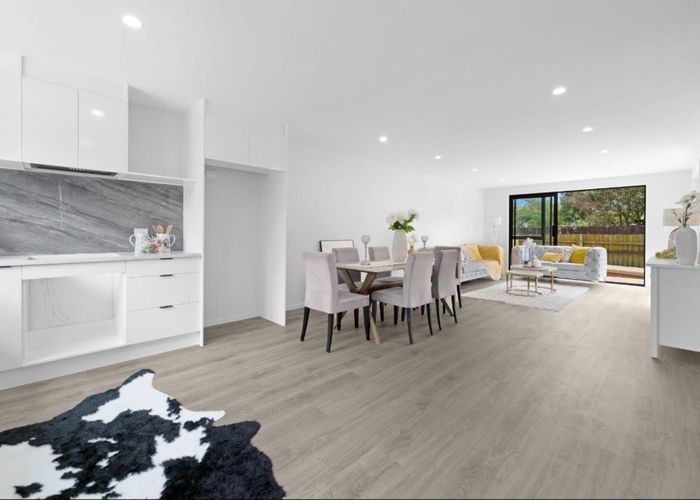  at 4/30 Tawa Crescent, Manurewa, Manukau City, Auckland