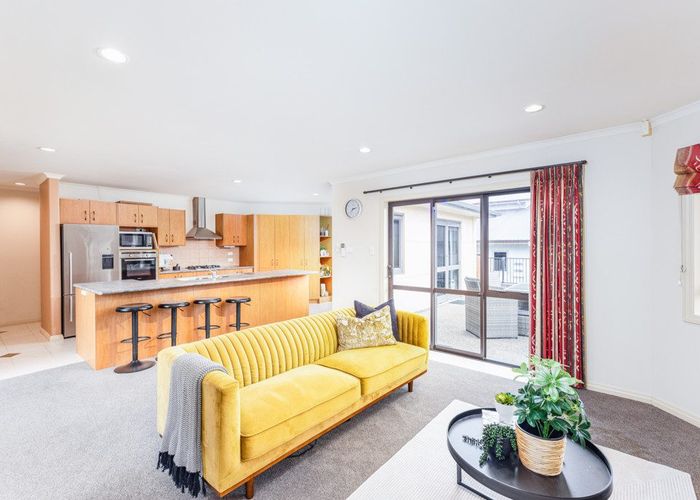  at 73 St James Drive, Huntington, Hamilton, Waikato