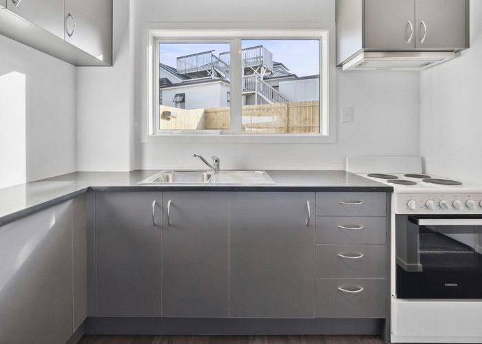  at 2/7 Fitzroy Street, Papatoetoe, Auckland
